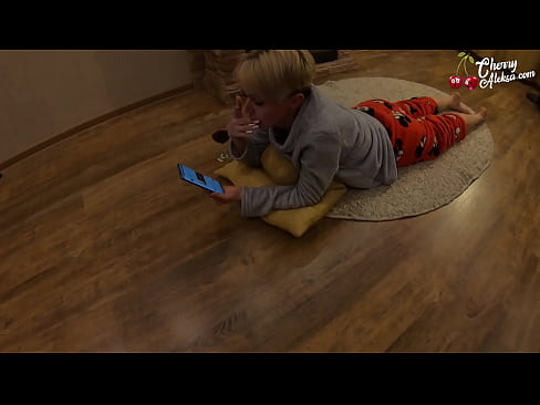 ❤️ Gekke blonde sûgje Enorme lul dy't derop sûgje en stuiterje - Anale seks ❤️ Neuken by porno fy.pornmega-com.ru ☑